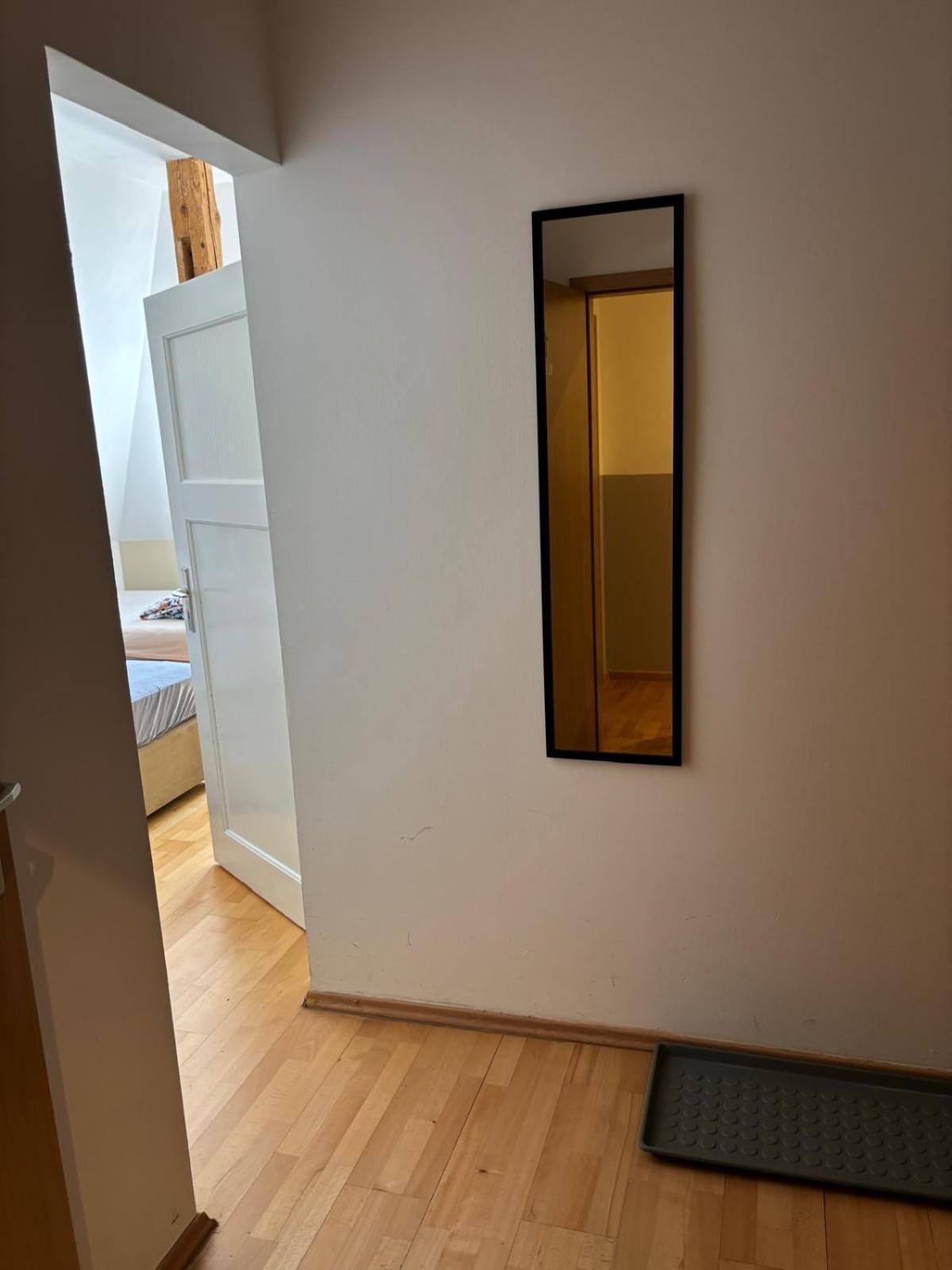 Doppelzimmer-Bad-Kuehlschrank-Tv-19 Meine Экстерьер фото